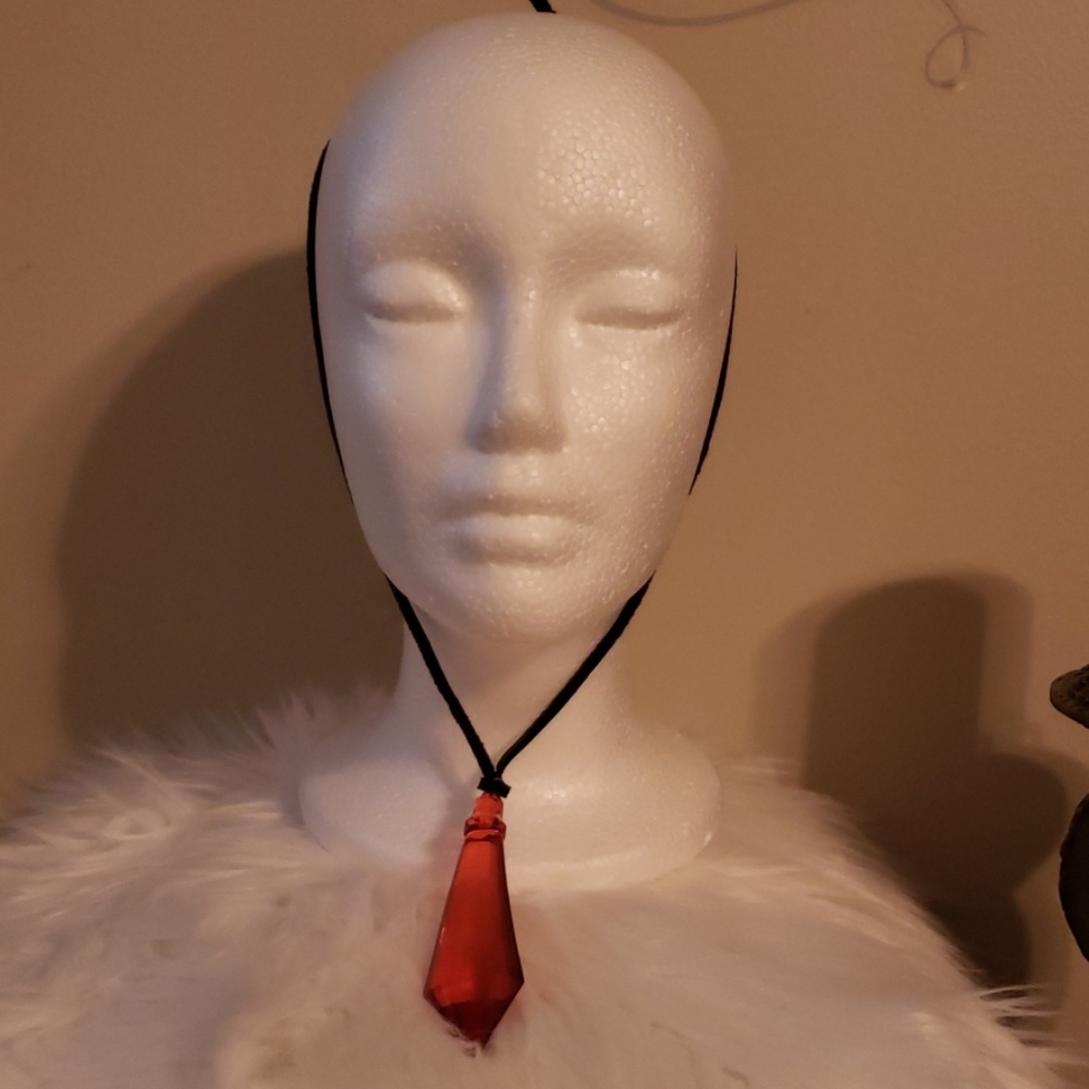 Red crystal glass necklace